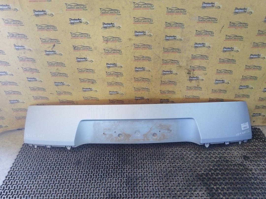 Молдинг крышки багажника 12UUE3 Renault Espace