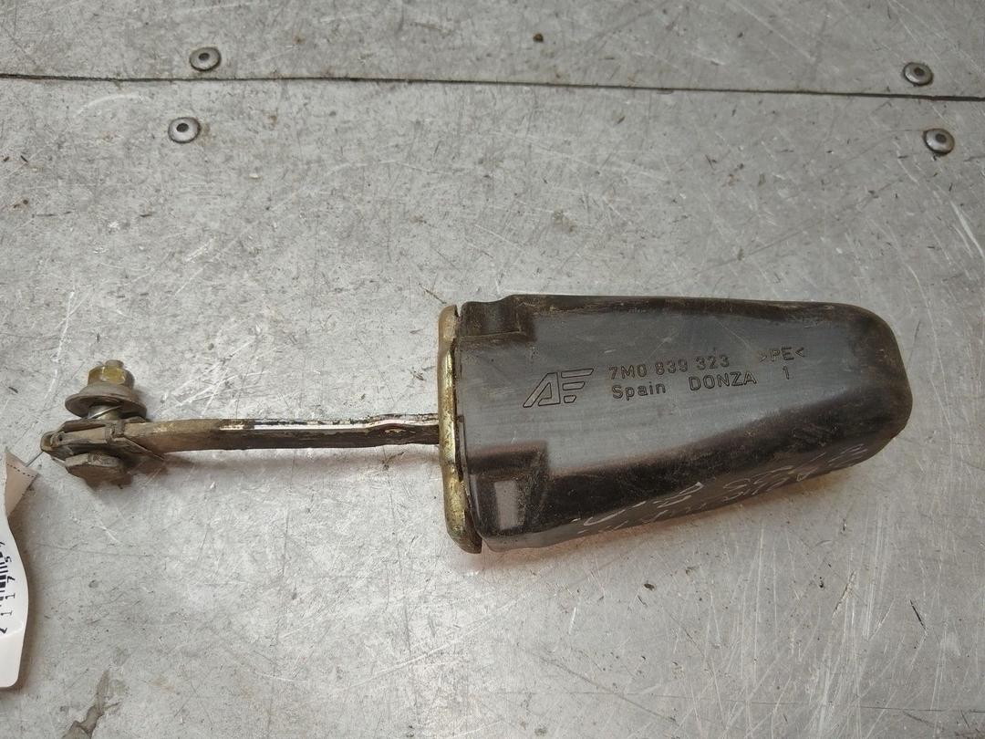 Ограничитель открывания двери задней KJ0T4X Seat Alhambra - Фото 2