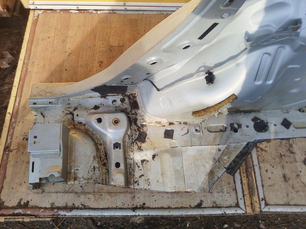 Крыло заднее правое 9IDH0W Renault Scenic undefined