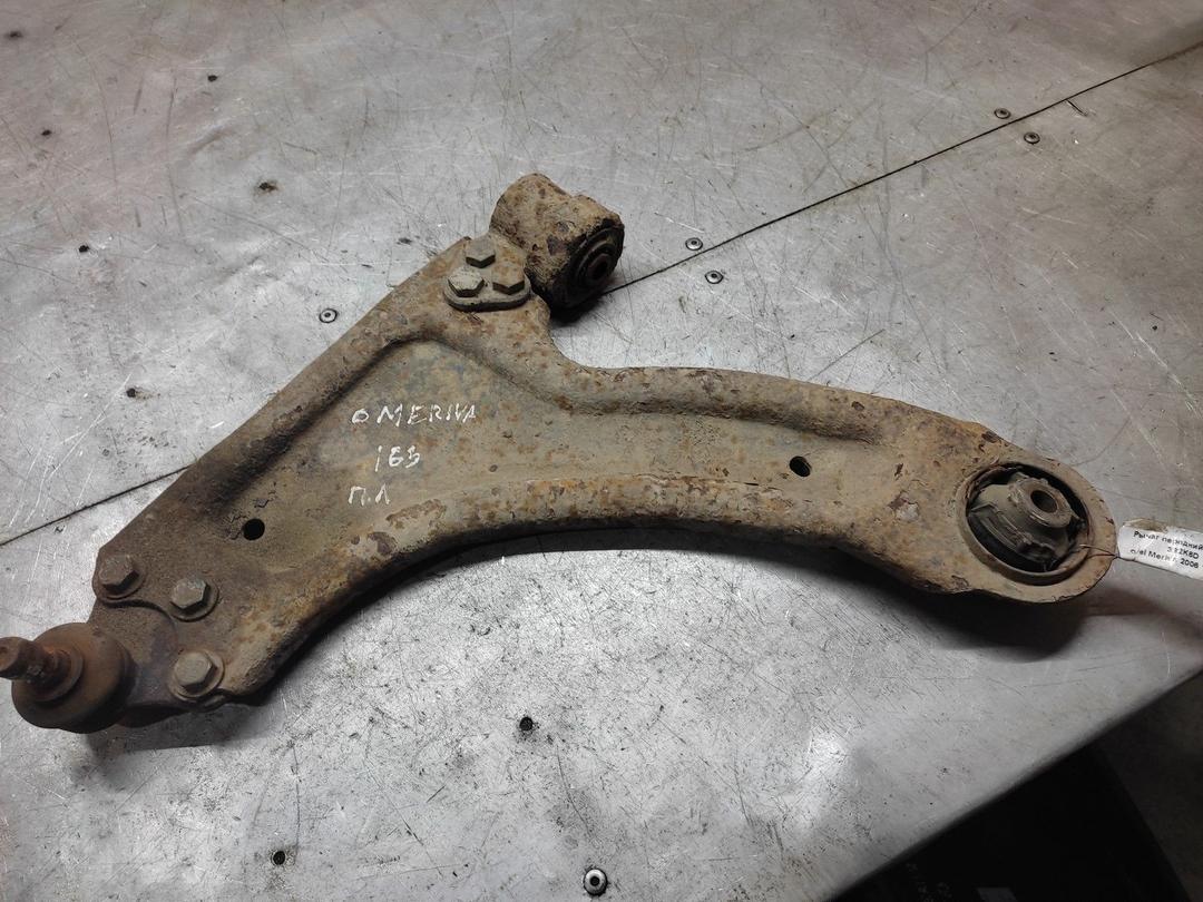 Рычаг передний левый 392K6D Opel Meriva - Фото 1