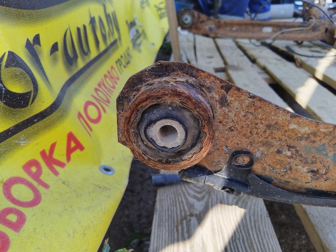 Балка подвески задняя HQ561E Audi 100 купить с доставкой