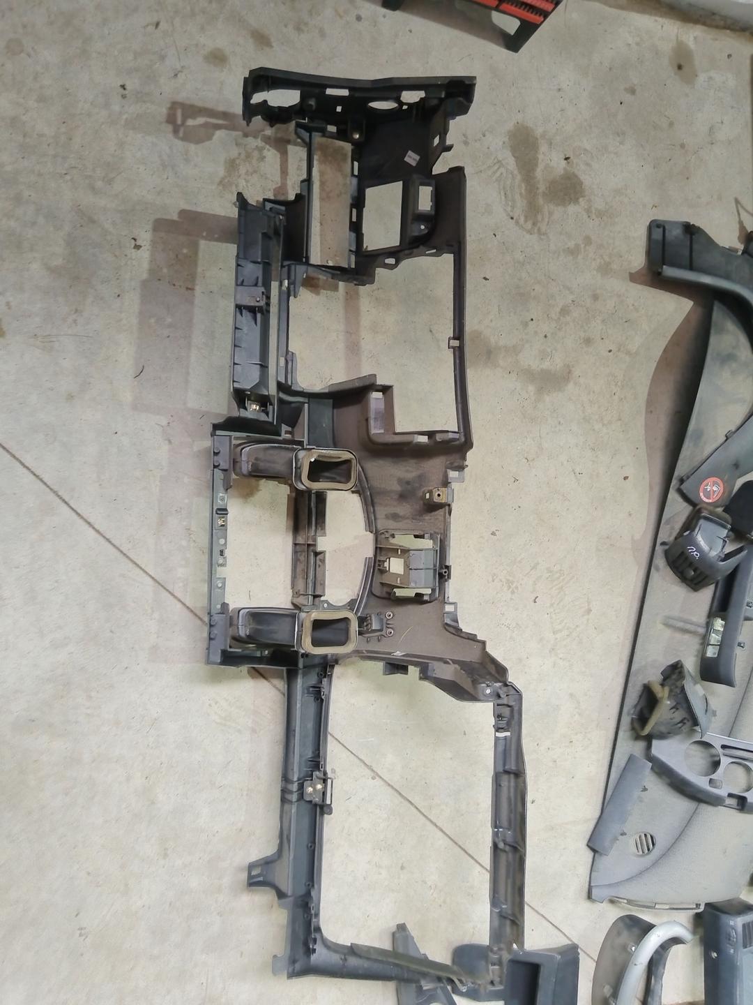 Панель передняя салона (торпедо) 8BZS0A Nissan Micra купить с доставкой. Огромный выбор салонов. У нас есть практически все.