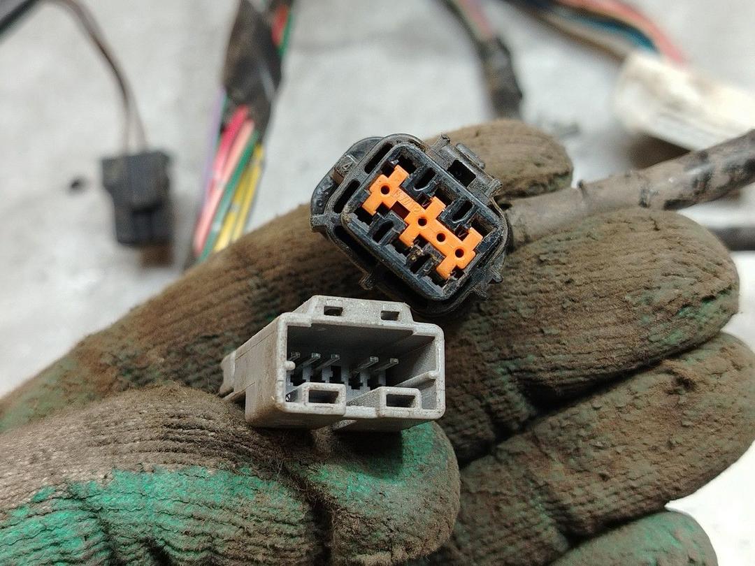 Проводка двери передней левой S4H5MY Nissan Primera - Фото 4