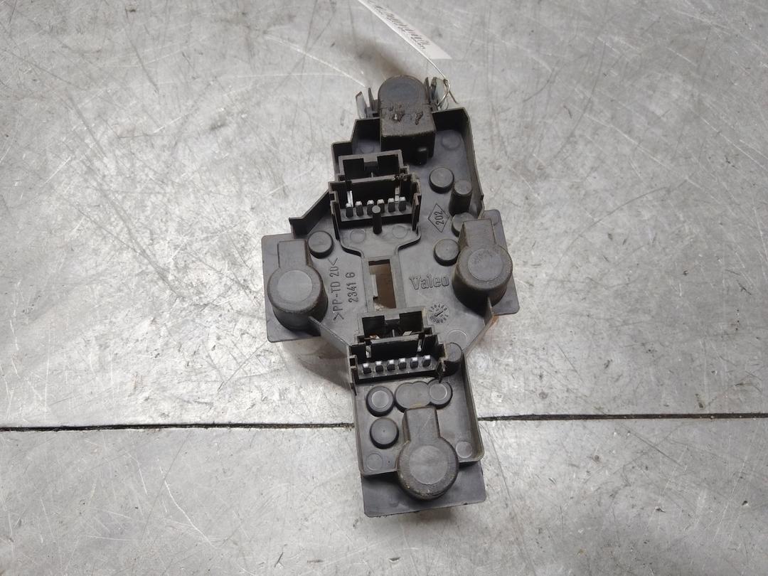 Панель (плата) фонаря заднего левого 0DLTHC Renault Scenic RX4 - Фото 2