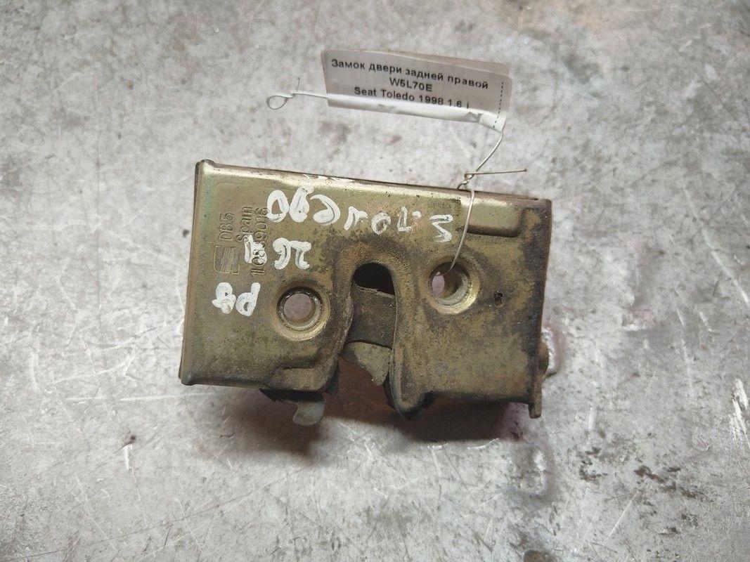 Замок двери задней правой W5L70E Seat Toledo