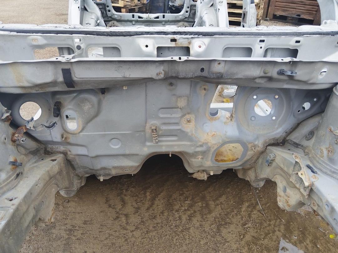 Передняя панель крепления облицовки (телевизор) JQ70AB Toyota Corolla купить