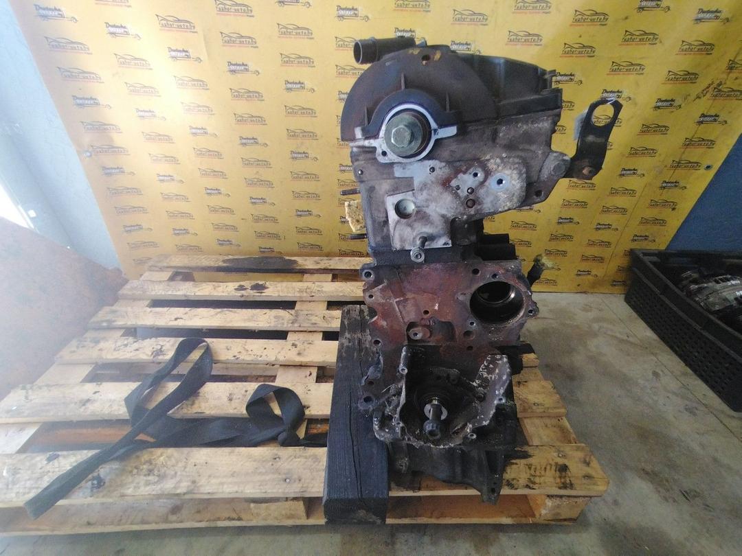 Двигатель T2XJSB Audi A4 купить