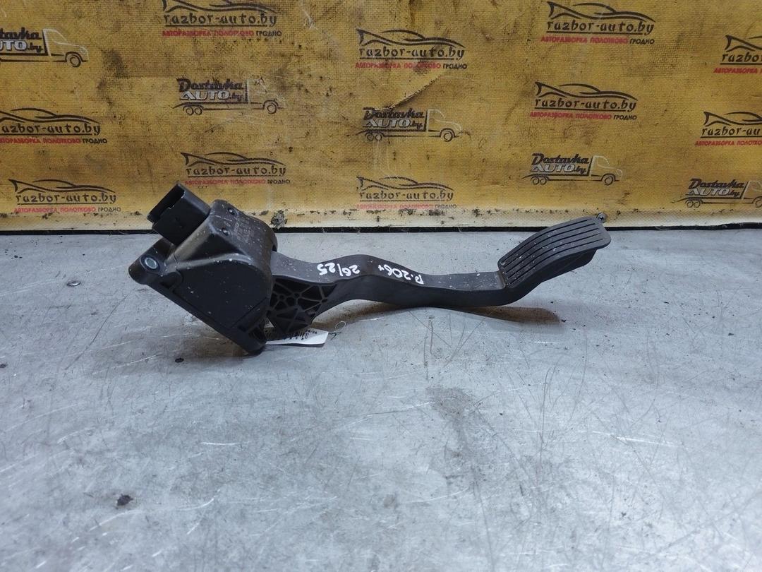 Педаль газа Y9VB8A Peugeot 206 купить