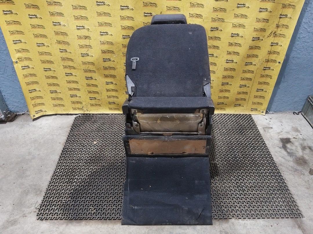 Сиденье третий ряд INERJI Mitsubishi Grandis undefined