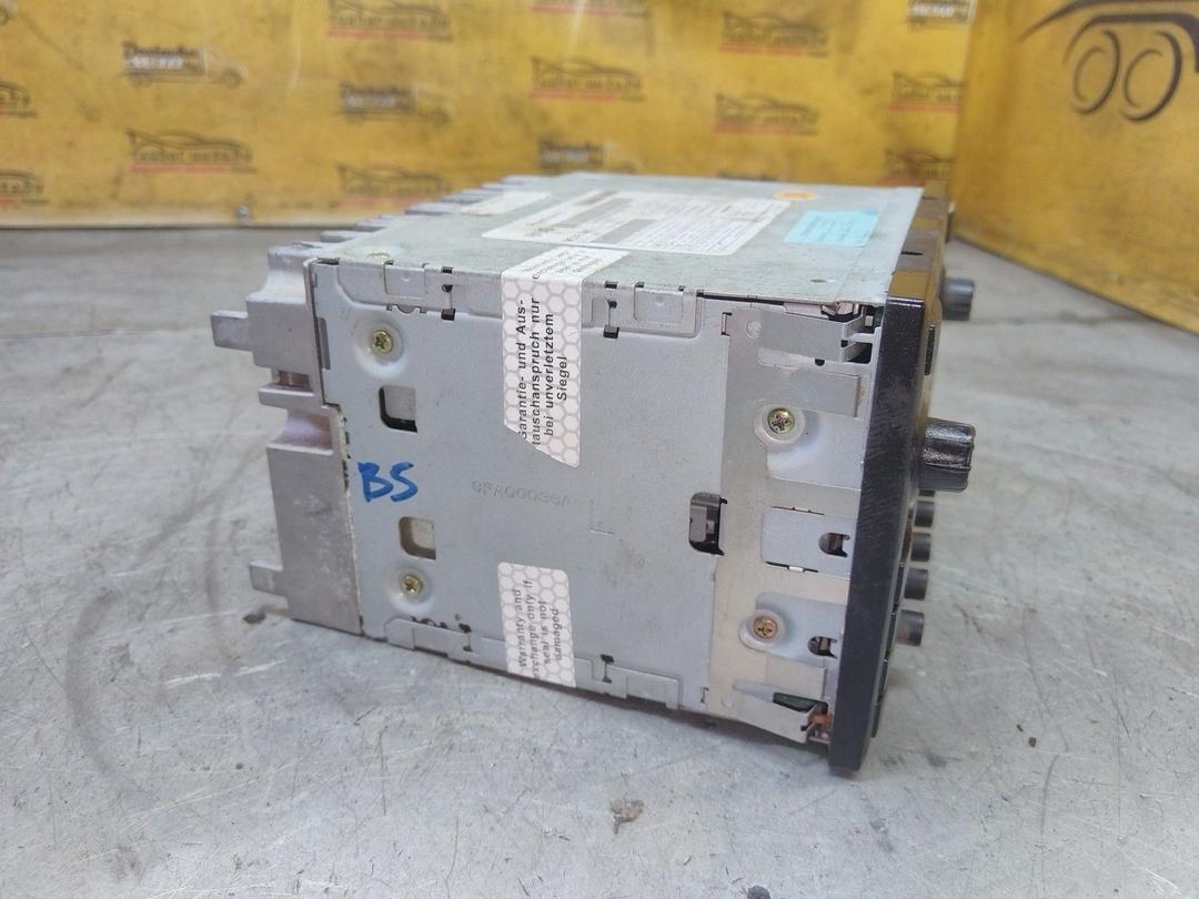 Магнитола JK8V88 Volkswagen Passat купить на авторазборке