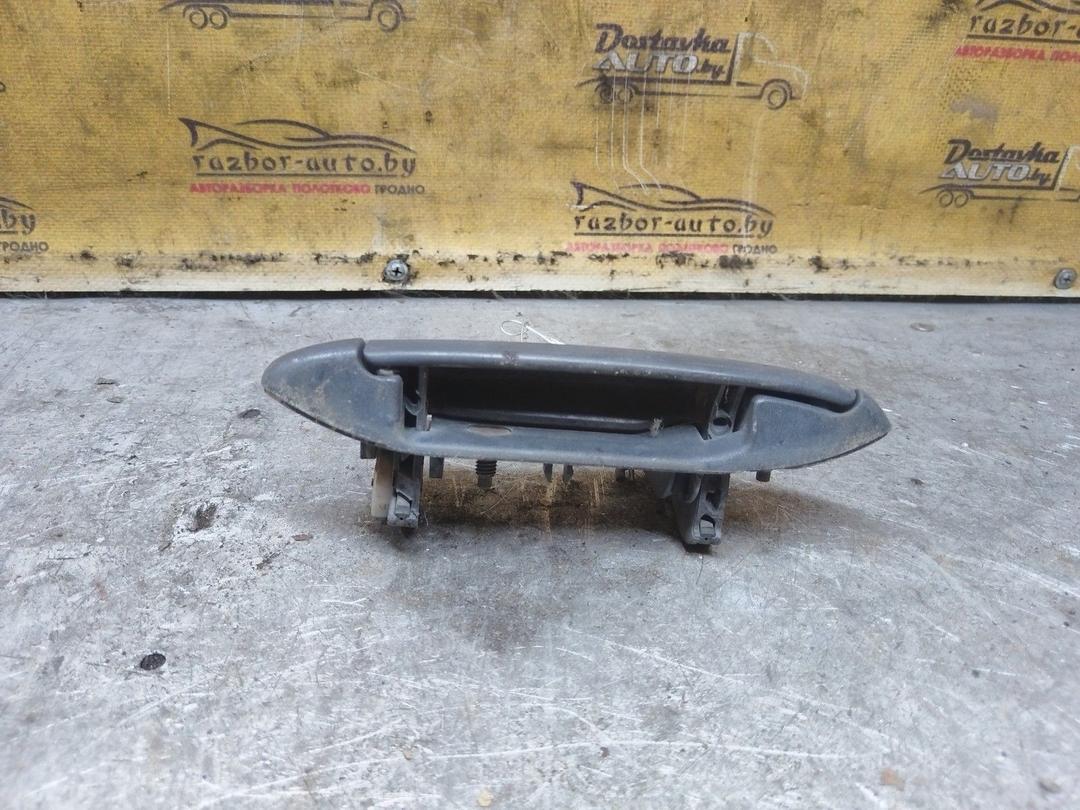 Ручка наружная передняя правая HL4V1M Renault Megane купить