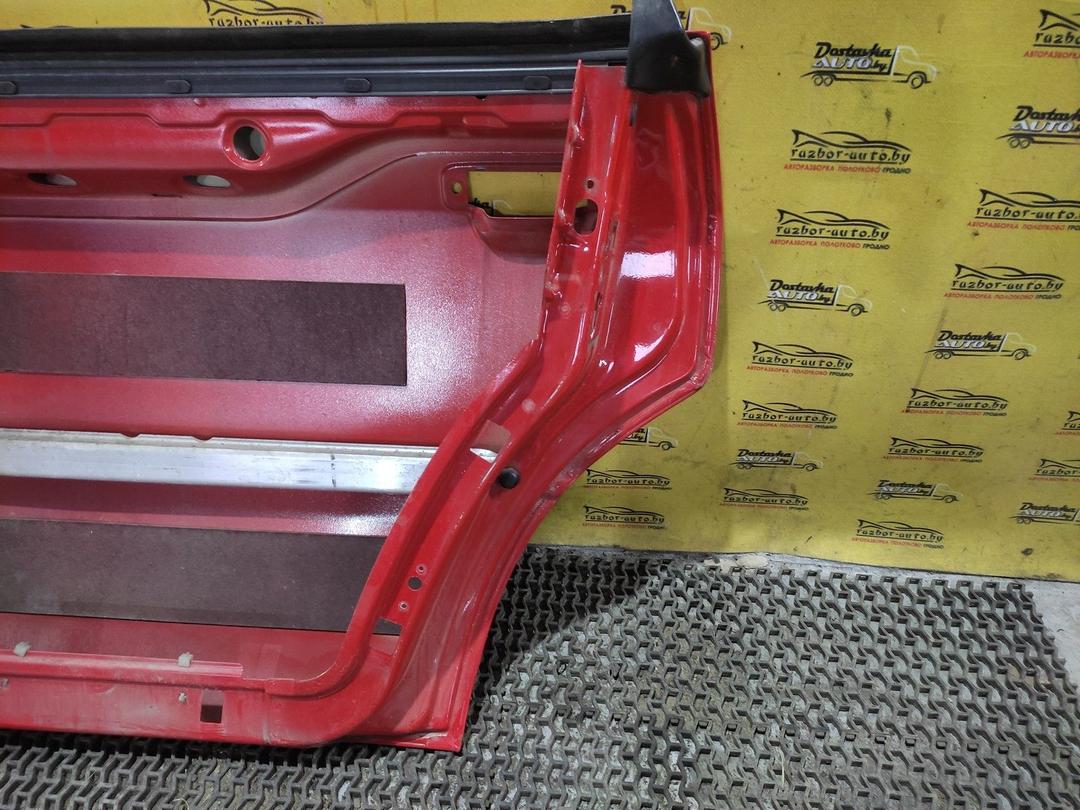 Дверь задняя правая 23VF8A Audi 80 купить на авторазборке