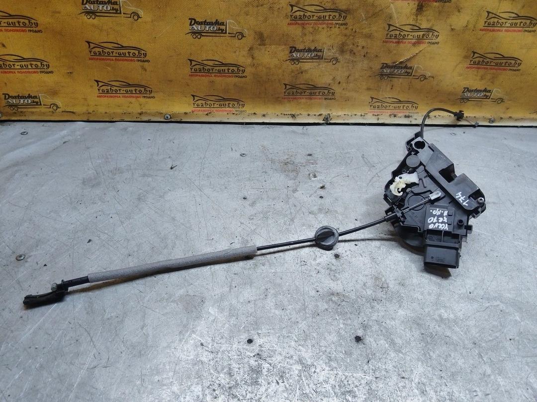 Замок двери передней правой R9S93C Volvo XC70 купить с доставкой