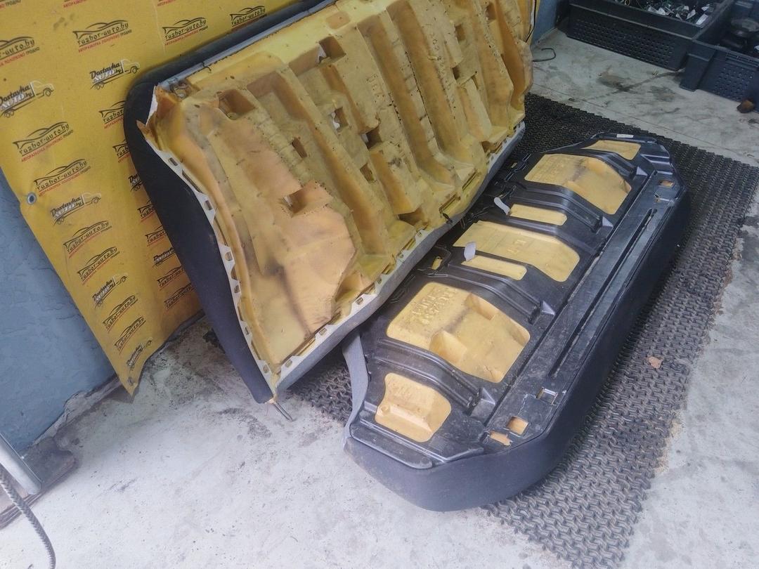 Сиденье заднее J15GG6 Mercedes C W202 undefined