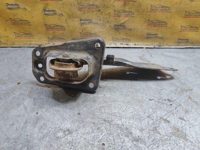 Рычаг задний левый HVX31M Volkswagen Jetta купить в магазине запчастей бу