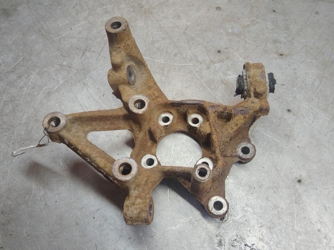 Кулак задний левый 2NOJG5 Opel Signum купить