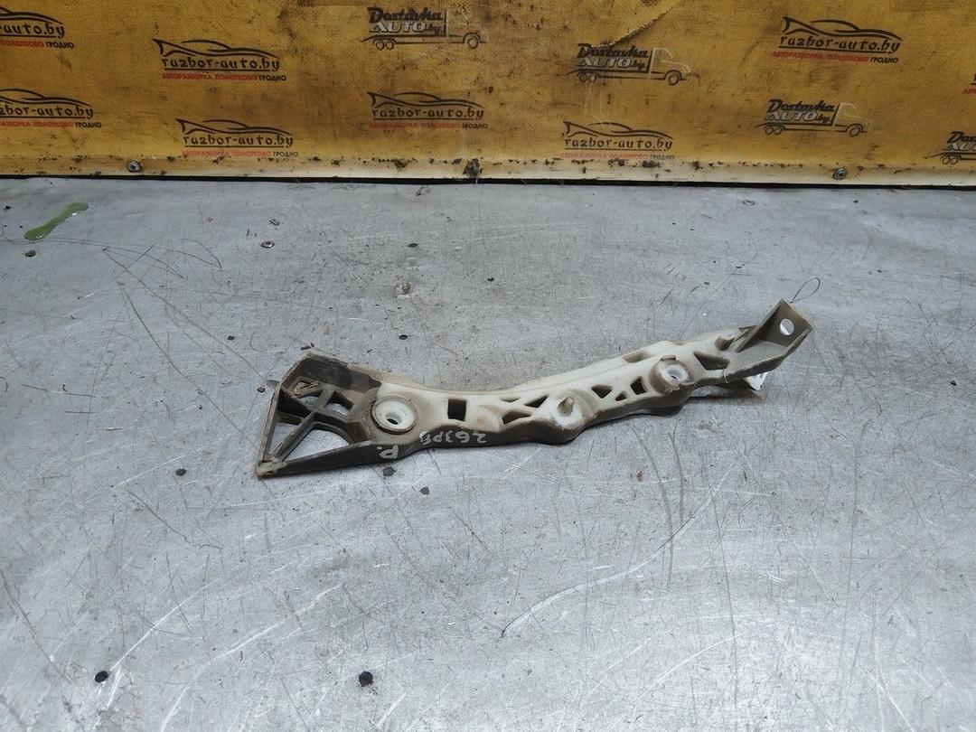 Кронштейн крепления бампера заднего SGWWF0 Mazda 3 купить