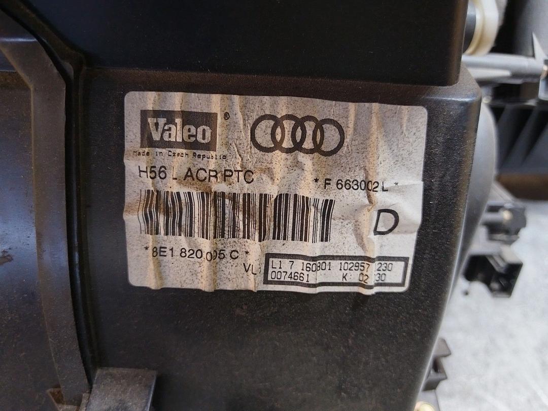 Корпус отопителя (печки) K0P7NK Audi A4 купить с доставкой