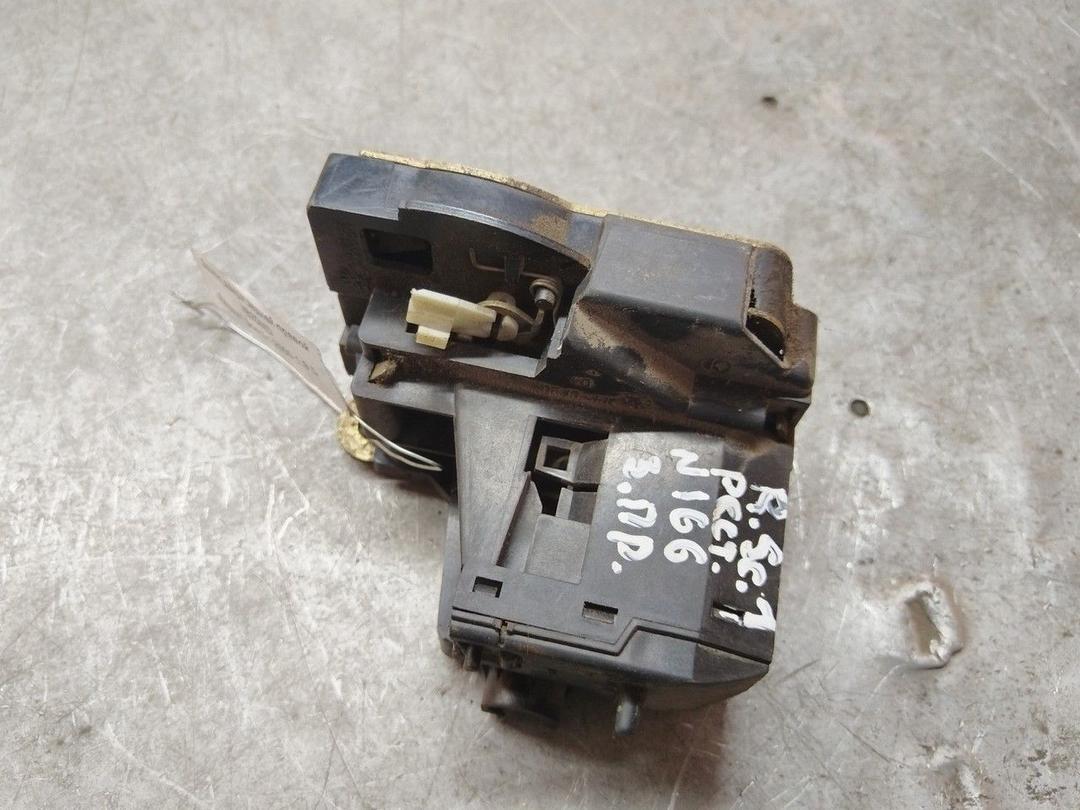 Замок двери задней правой Y62DMD Renault Scenic купить с доставкой