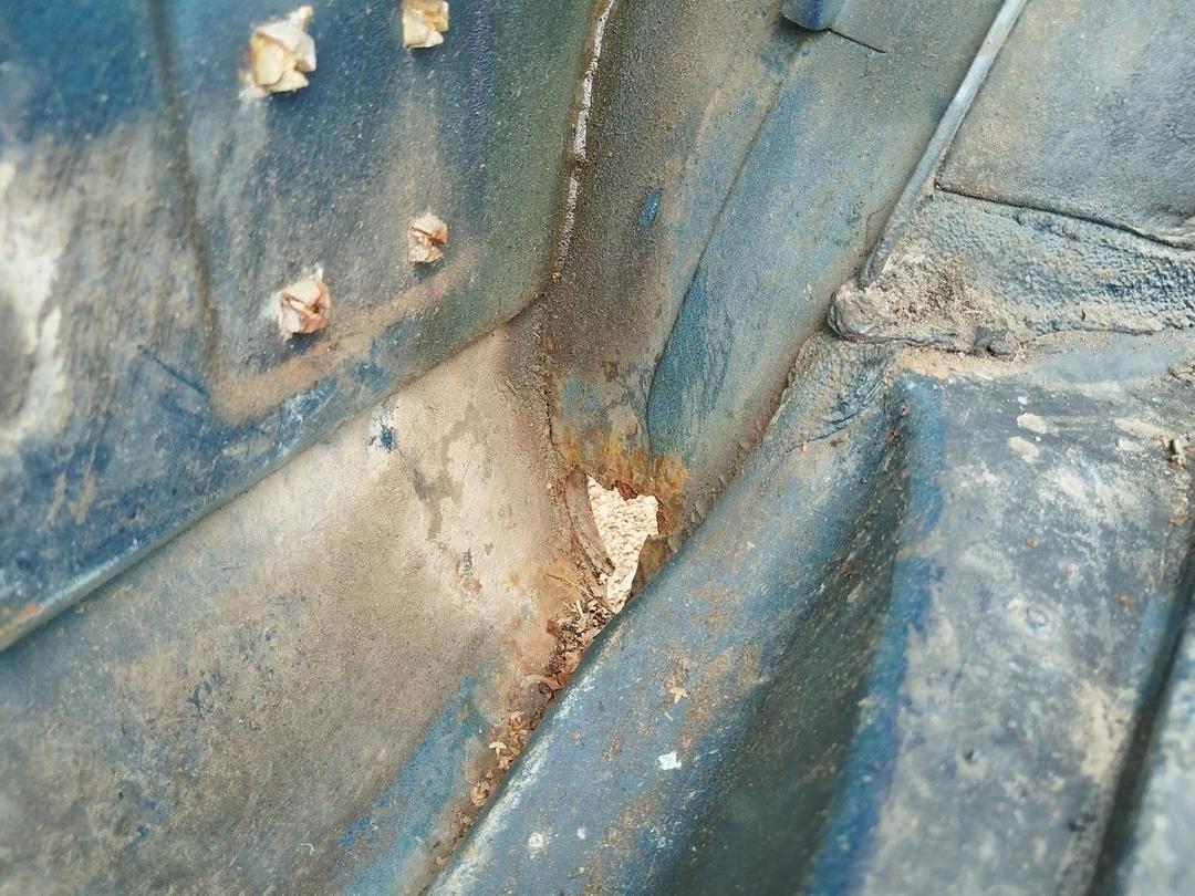 Крыло заднее левое ZAQQ3Z Audi 100 купить с доставкой