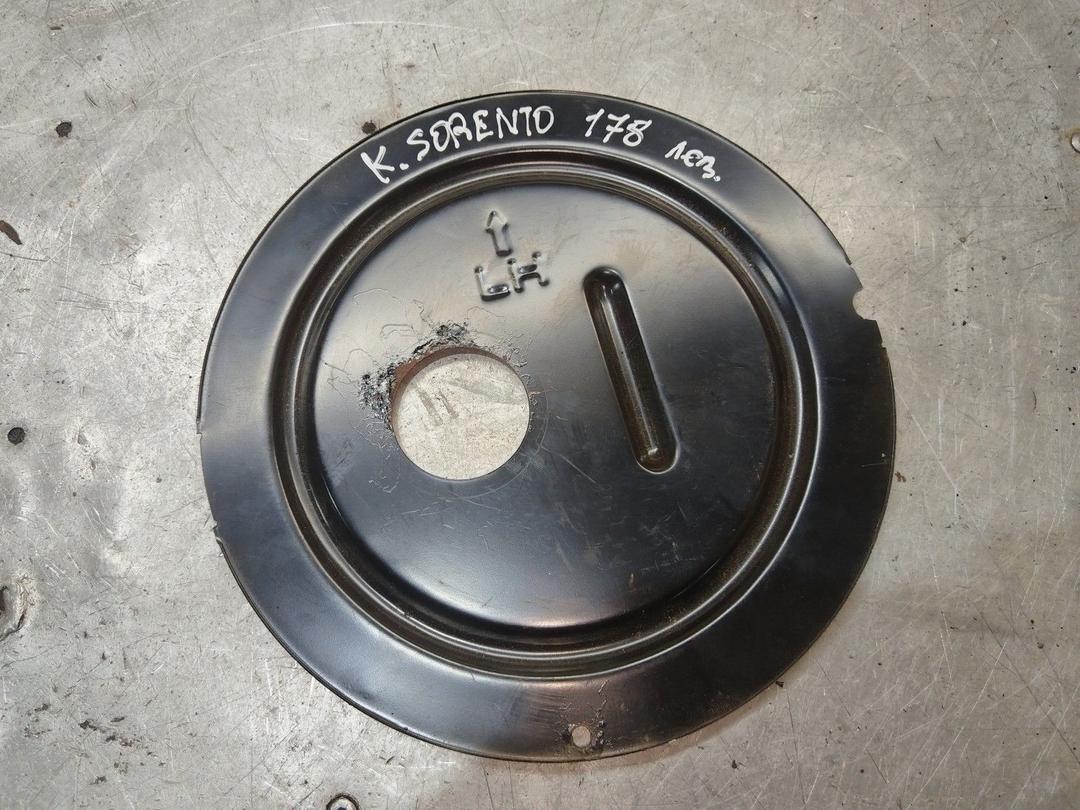 Крышка топливного бака Y59826 Kia Sorento - Фото 1