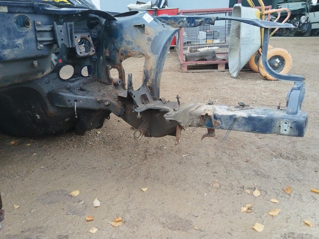 Лонжерон левый XE2P09 Audi 100 купить