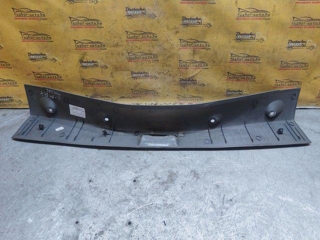 Накладка замка багажника Z0P1BX Ford C-Max купить в магазине запчастей бу