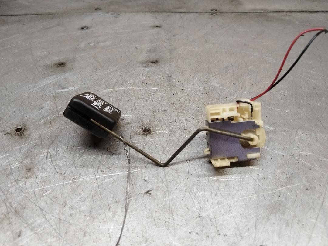 Датчик уровня топлива KOLF3A Mazda Premacy купить