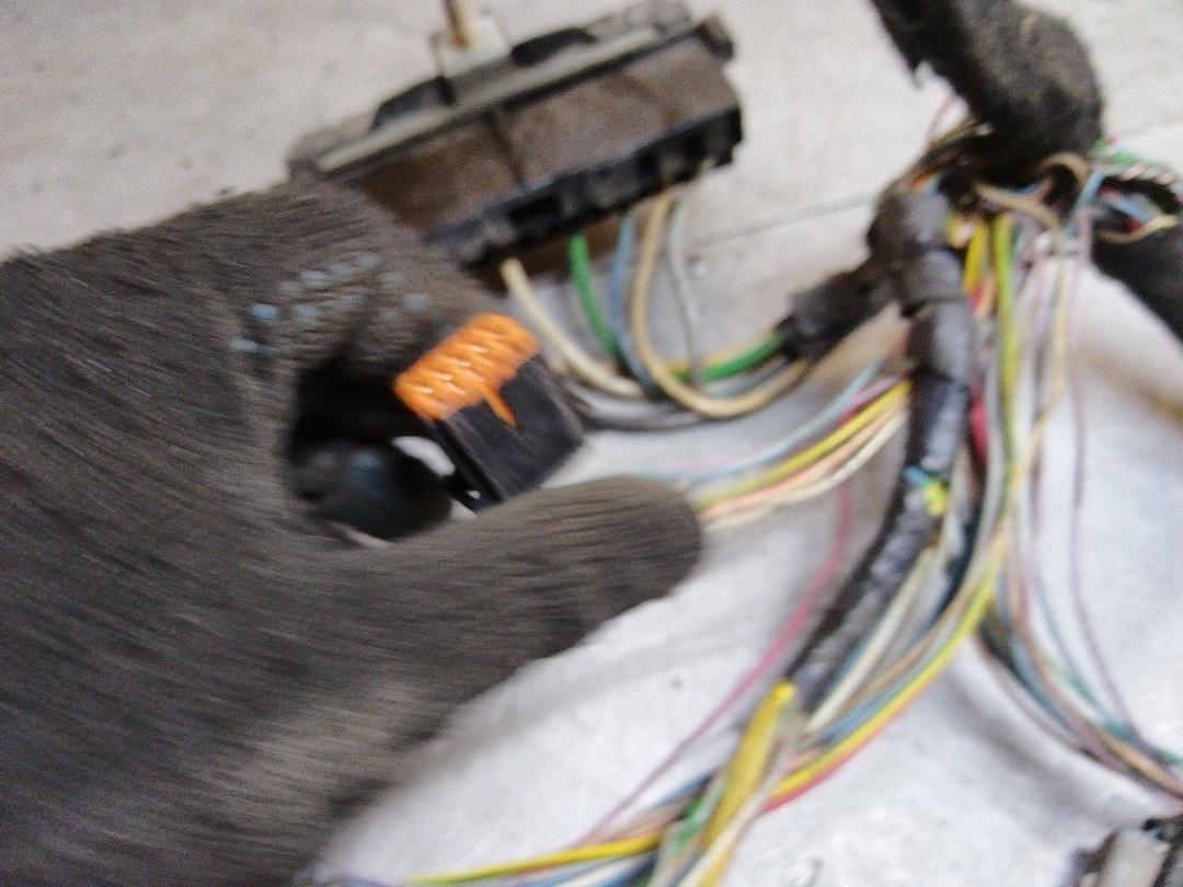 Проводка JHCIW8 Peugeot 307 undefined