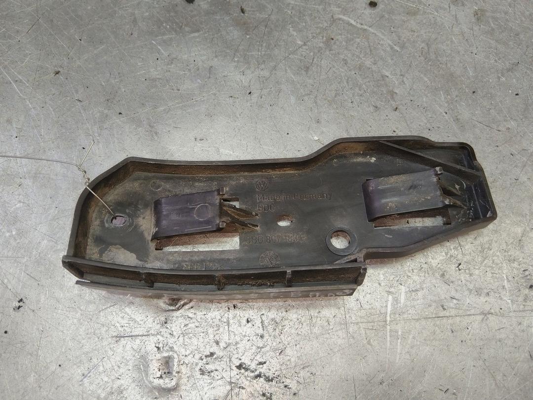 Кронштейн крепления бампера переднего JJR04L Volkswagen Passat - Фото 2