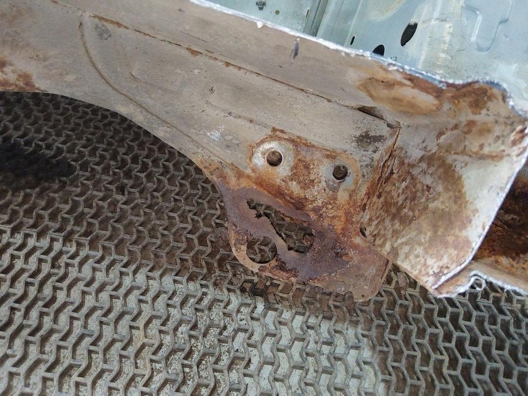 Крыло заднее правое 6E5O32 Citroen Xsara undefined