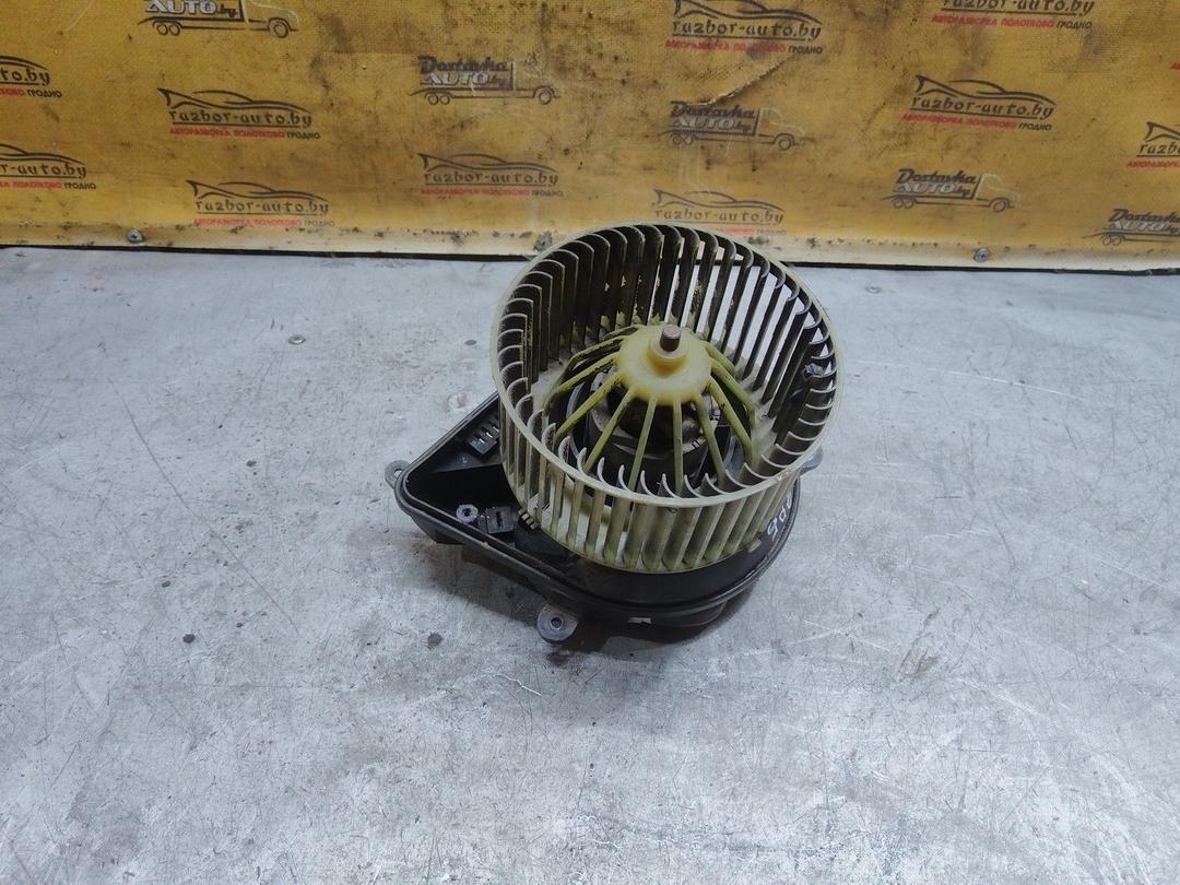 Моторчик печки J2OD62 Peugeot 405 купить