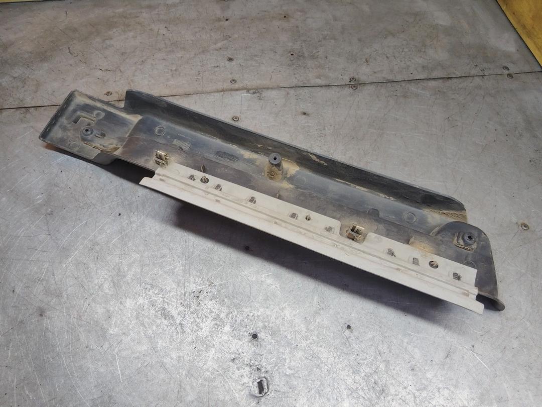 Направляющая шторки багажника (салазки) I3L52E Peugeot Partner - Фото 2