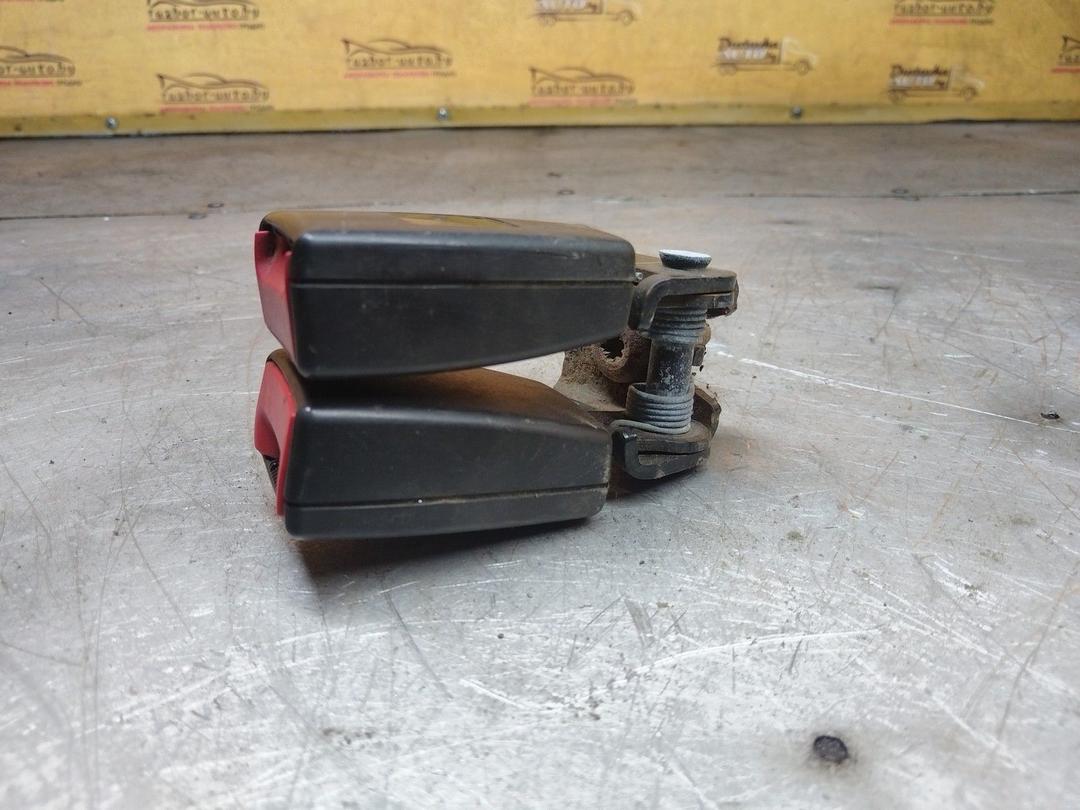 Замок ремня безопасности Q6W38Q Ford Fusion купить с доставкой