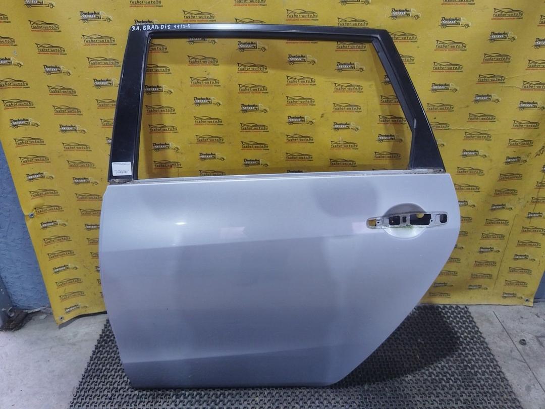 Дверь задняя левая D9FPV6 Mitsubishi Grandis купить