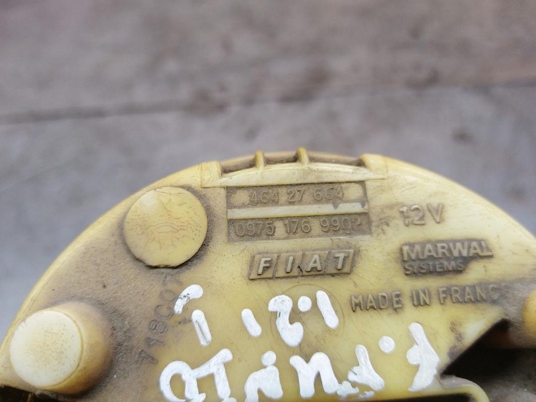 Колба в бак 7U7T0G Fiat Punto купить в магазине запчастей бу