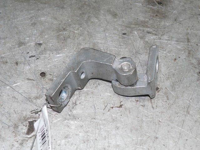 Петля двери передней левой Y50A22 Audi A3 - Фото 2