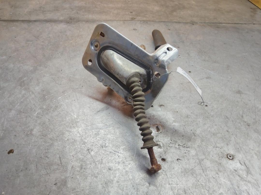 Рычаг ручного тормоза (ручника) T8VMWB Opel Astra купить на авторазборке