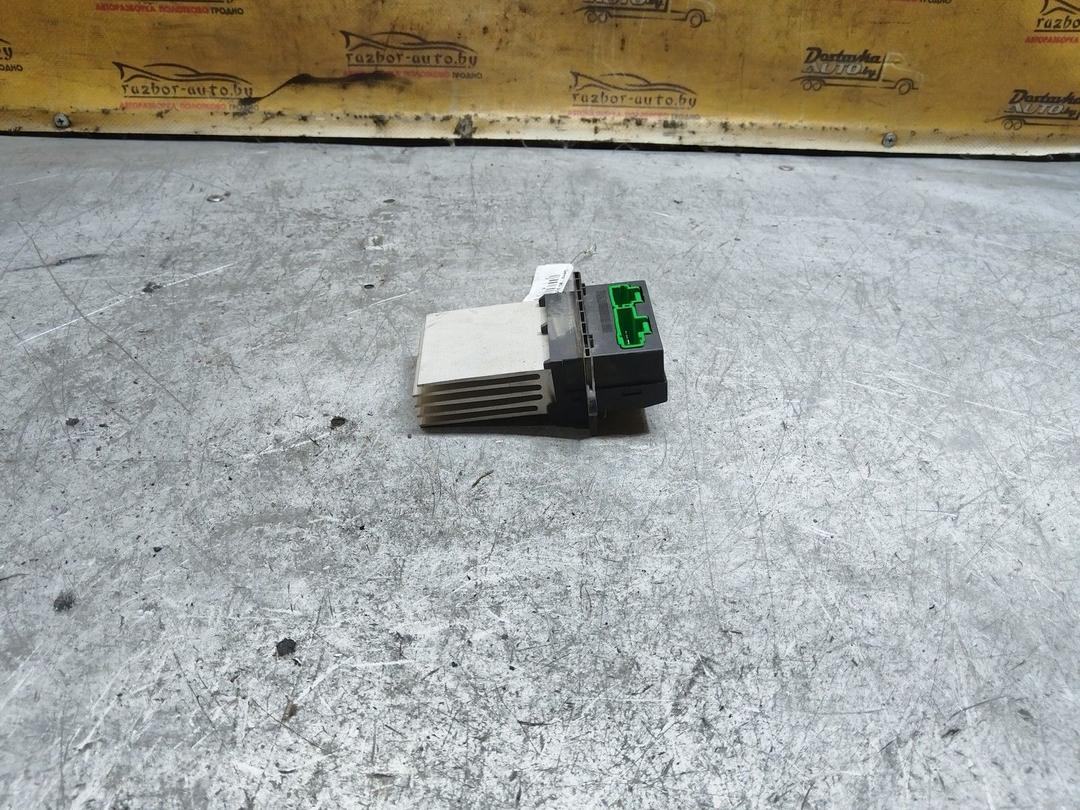 Сопротивление печки M38U5F Peugeot 607 купить с доставкой