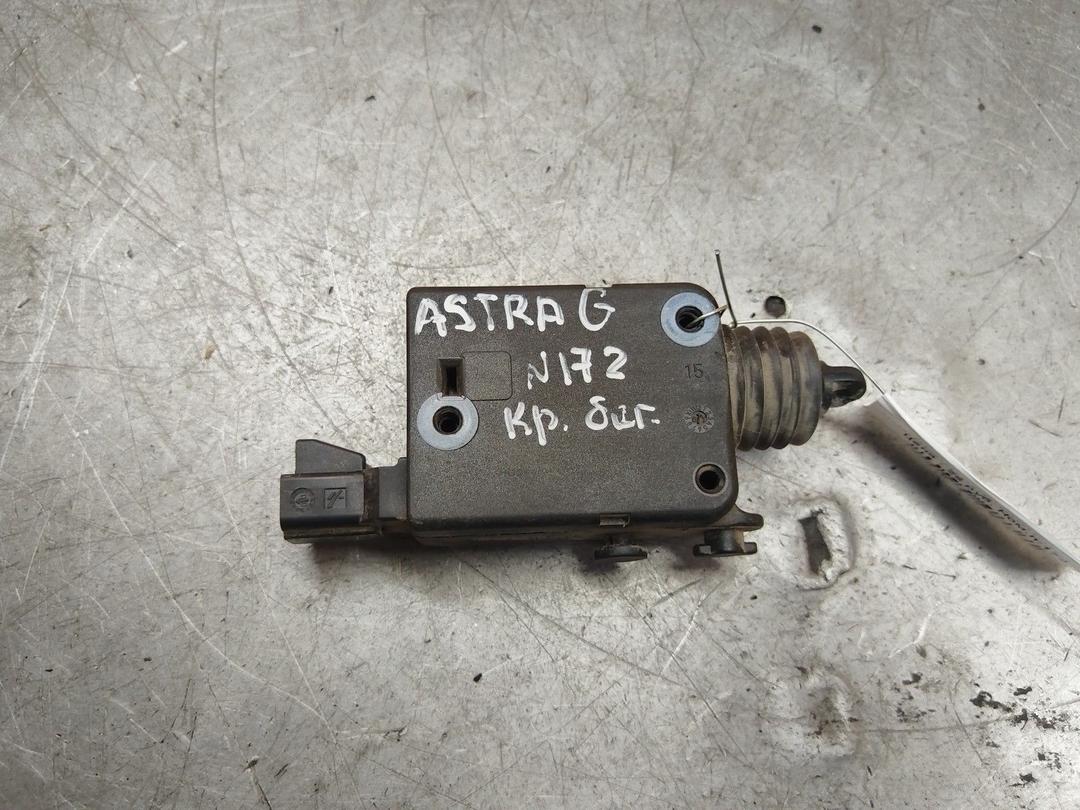 Активатор замка багажника SQW41U Opel Astra - Фото 1