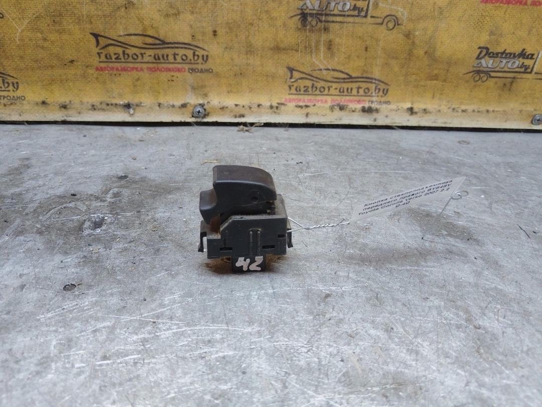 Кнопка стеклоподъемника переднего правого BY848Y Toyota Corolla Verso купить