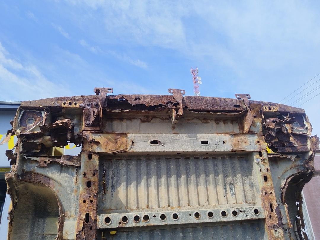 Часть кузова (вырезанный элемент) FS8BTT Renault Master купить на авторазборке