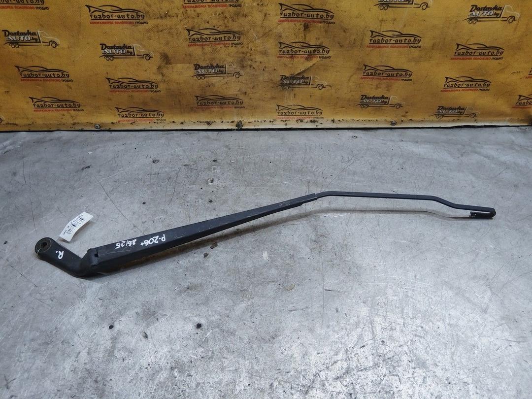 Щеткодержатель (поводок стеклоочистителя, дворник) V2ZK9H Peugeot 206