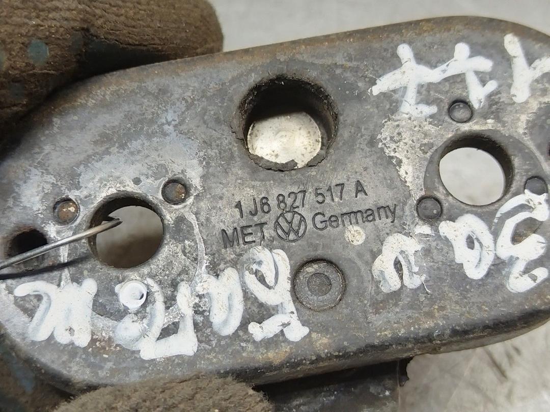 Ответная часть замка багажника LZ62HF Volkswagen Golf - Фото 4