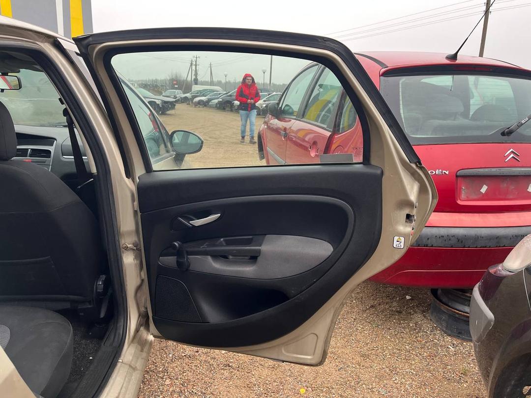 Дверь задняя правая C71K6W Fiat Linea - Фото 3