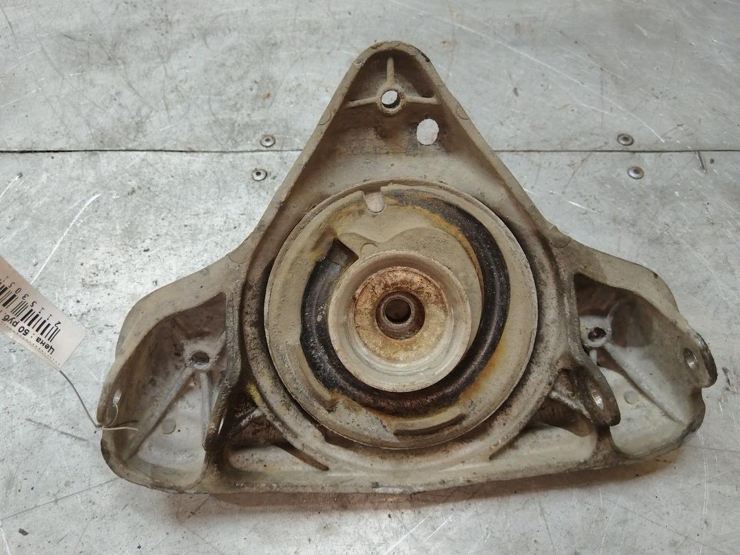 Опора амортизатора верхняя (чашка) 51PUG4 Volkswagen Passat купить