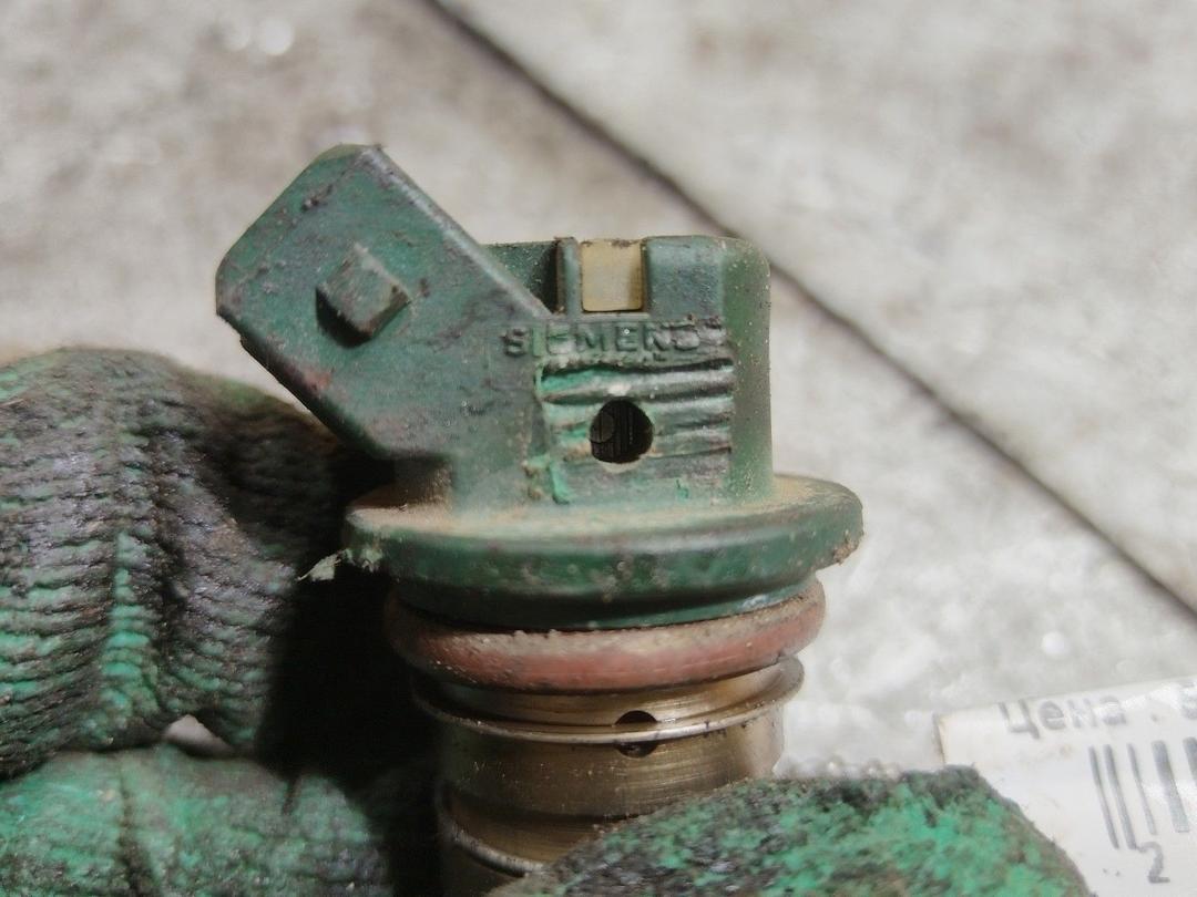 Форсунка JMF39T Renault Scenic купить в магазине запчастей бу