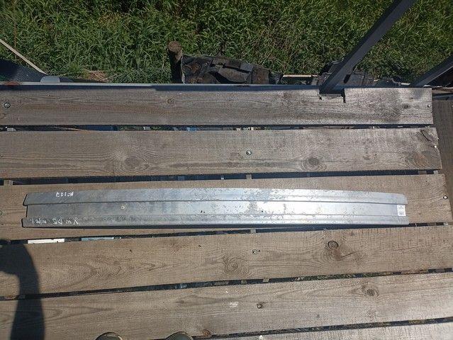 Усилитель бампера переднего YUF9Q5 Volkswagen Passat