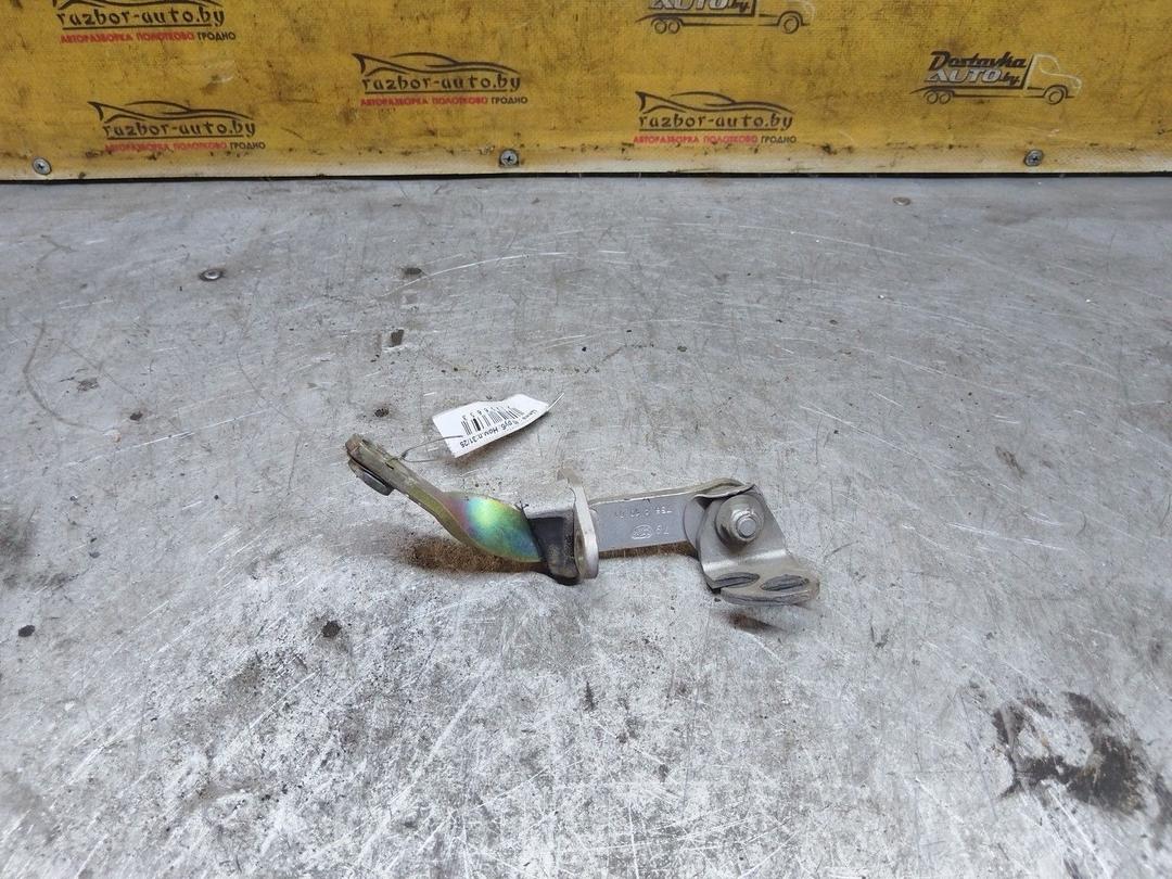 Петля крышки багажника G9Z211 Renault Espace купить