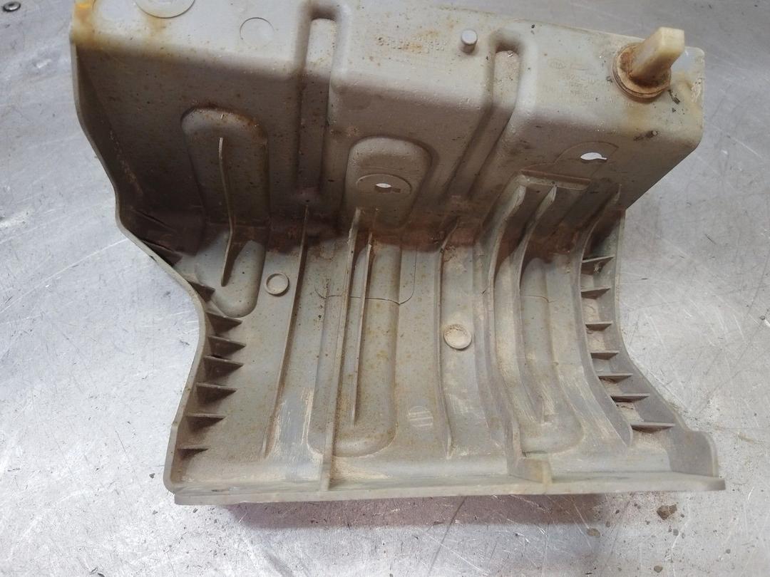 Кронштейн крепления бампера заднего KUWBH6 Kia Sorento - Фото 3